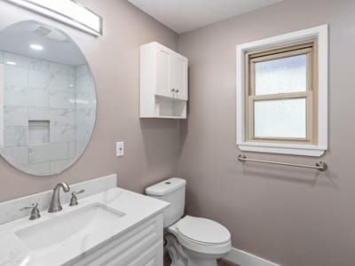 Primary bedroom at 902 Sherwood Forest Dr - 3 bed 2 bath home