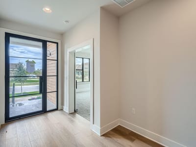 Property photo 5 at 9025 Cattle Baron PATH - 3 bed 3 bath home