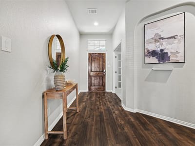 Property photo 4 at 903 Madrone DR - 3 bed 2 bath home