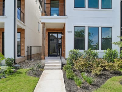 Property photo 4 at 9031 Cattle Baron PATH - 3 bed 3 bath home