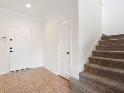 Primary bedroom at 905 Oatmeal DR - 3 bed 2 bath home