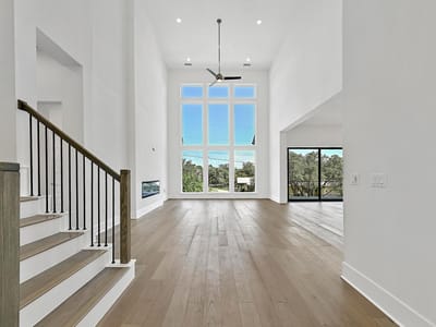Living area at 906 Bristol Creek Bnd - 5 bed 4 bath home