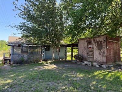 Primary bedroom at 907 E Market St - 3 bed 1 bath home