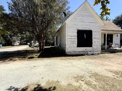 Photo 2 of 14 at 907 N Central Ave - 3 bed 3 bath home