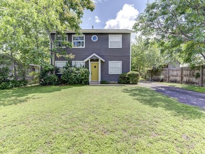 Kitchen at 907 Taulbee LN - Northgate Add, Austin, TX