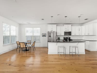 Primary bedroom at 907 Totis Rd - 3 bed 2 bath home