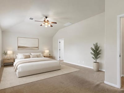 Property photo 4 at 908 Dover Castle LN - 4 bed 3 bath home