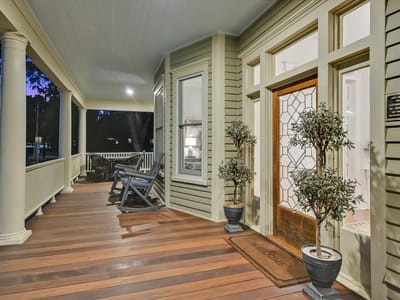 Photo 5 of 40 at 908 E University Ave - 4 bed 4 bath home
