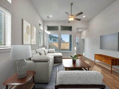 Property photo 2 at 908 Prominence WAY - 4 bed 3 bath home