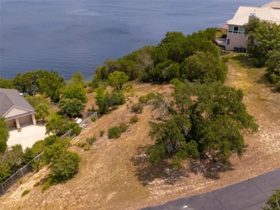 Property photo 2 at 909 Janet DR - Canyon Lake Village West 6, Canyon Lake, TX