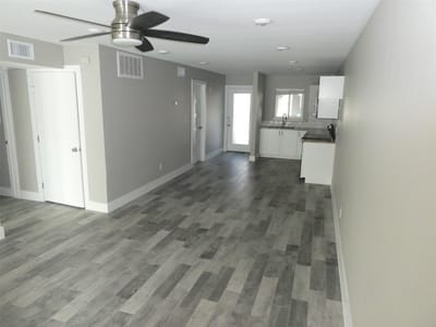 Property photo 3 at 909 REINLI ST Unit #133 - 2 bed 2 bath home