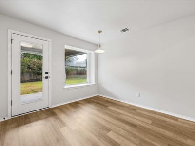 Primary bedroom at 910 Port Daniel DR - 3 bed 2 bath home