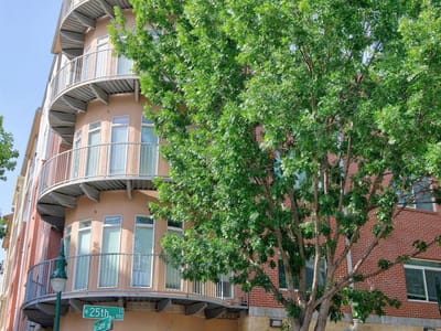 Living area at 910 W 25th ST Unit #406 - 3 bed 2 bath home