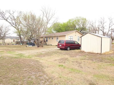 Kitchen at 911 Brazos St - 4 bed 2 bath home