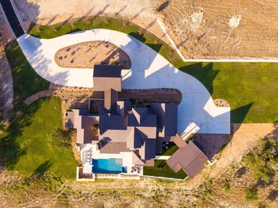 Photo 4 of 40 at 911 Cr209b - 6 bed 6 bath home