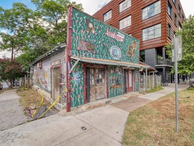 Primary bedroom at 911 E 6th St - Conners Add, Austin, TX