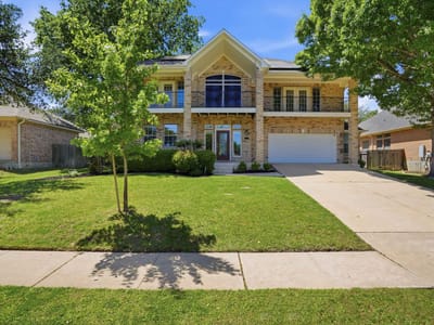 Living area at 9113 Evening Primrose PATH - 4 bed 2 bath home
