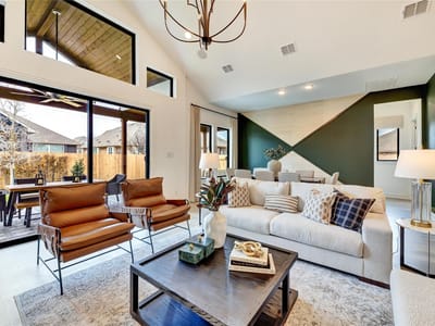 Property photo 5 at 912 Sunny Ridge DR - 4 bed 3 bath home
