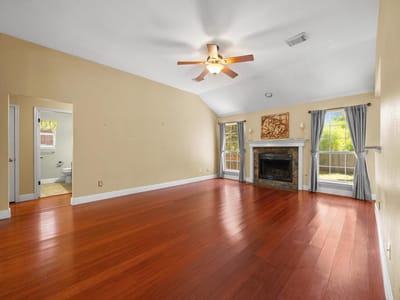 Property photo 4 at 9123 Fainwood LN - 3 bed 2 bath home