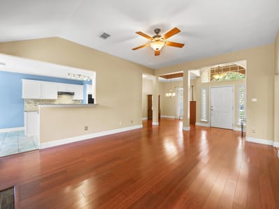 Property photo 5 at 9123 Fainwood LN - 3 bed 2 bath home