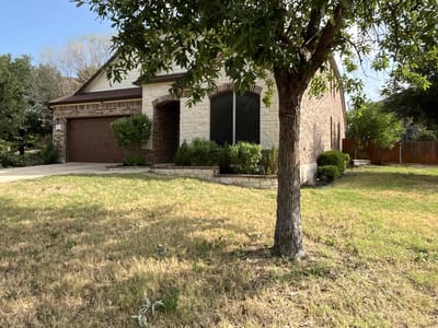 Property photo 2 at 913 Water Hyacinth LOOP - 4 bed 3 bath home