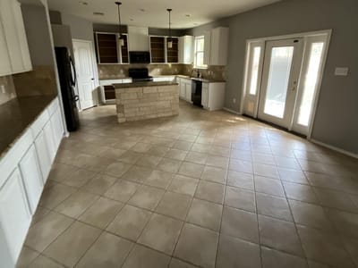 Property photo 3 at 913 Water Hyacinth LOOP - 4 bed 3 bath home