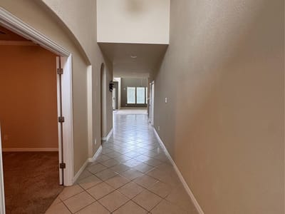 Property photo 2 at 914 Emory Stable DR - 4 bed 2 bath home