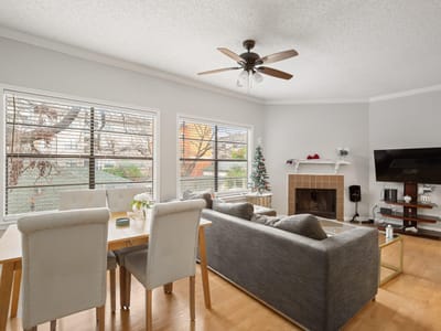 Living area at 915 W 23rd St Unit #203 - 2 bed 2 bath home
