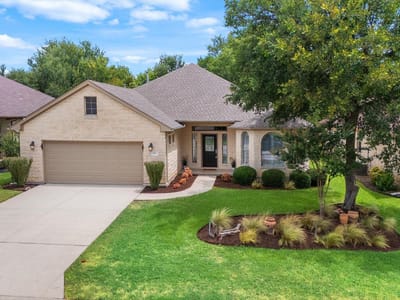 Property photo 2 at 916 Heritage Oaks BND - 2 bed 2 bath home