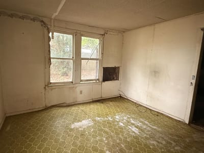 Kitchen at 918 S Brazos ST - 2 bed 1 bath home