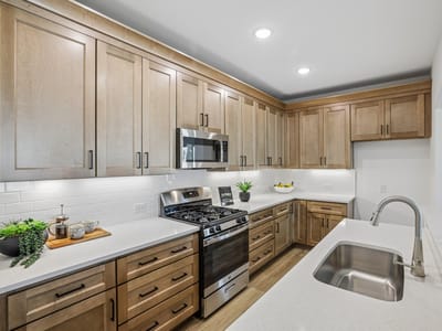 Photo 3 - 920 Indian Hawthorne DR Unit #GH-8 Photo 3 of 23 at 920 Indian Hawthorne DR Unit #GH-8 - 4 bed 3 bath home