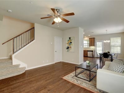 Photo 3 - 9201 Brodie LN Unit #9402 Photo 3 of 26 at 9201 Brodie LN Unit #9402 - 2 bed 2 bath home