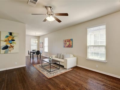 Photo 5 - 9201 Brodie LN Unit #9402 Photo 5 of 26 at 9201 Brodie LN Unit #9402 - 2 bed 2 bath home
