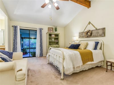 Photo 5 of 32 at 9203 Lauralan DR - 4 bed 2 bath home