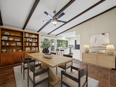 Living area at 9215 Hunters TRCE - 4 bed 2 bath home