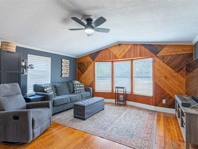 Primary bedroom at 9220 County Road 272 - 2 bed 1 bath home
