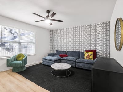 Primary bedroom at 923 E 41st ST Unit #102 - 2 bed 1 bath home