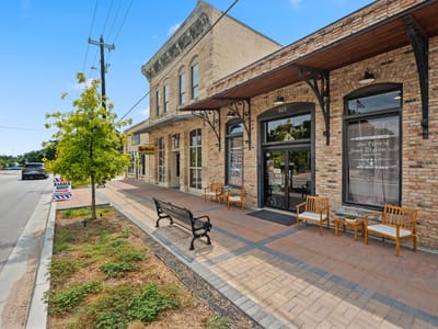 Photo 2 - 925 Main ST Photo 2 of 40 at 925 Main ST - Liberty Hill, Liberty Hill, TX