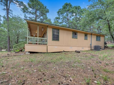 Kitchen at 928 Moccasin Trl - 1 bed 2 bath home