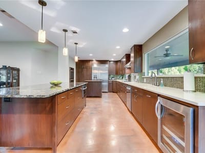 Photo 5 of 40 at 9305 Cedar Crest Dr - 4 bed 3 bath home