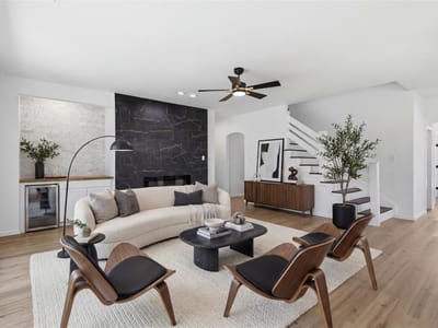 Living area at 9309 La Puente DR - 6 bed 5 bath home