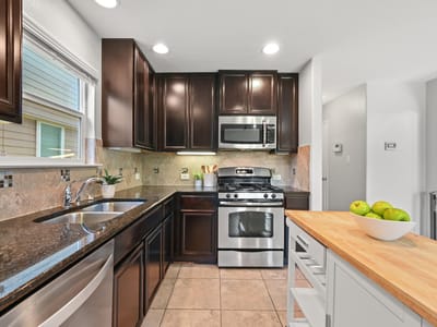 Property photo 5 at 9309 Sweetgum DR - 3 bed 2 bath home