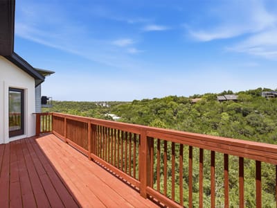 Property photo 3 at 9312 Knoll Crest LOOP - 4 bed 3 bath home