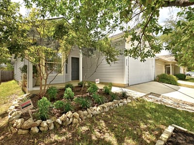 Property photo 2 at 9314 Brandts Wood ST - 3 bed 2 bath home