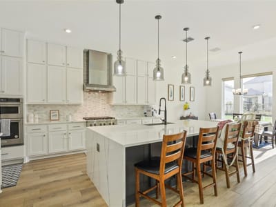 Primary bedroom at 933 Trevi Fontana DR - 4 bed 3 bath home