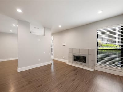Property photo 4 at 935 La Posada DR Unit #115 - 1 bed 1 bath home