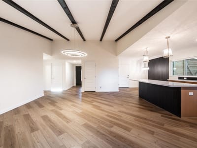 Property photo 3 at 9403 Hunters TRCE - 4 bed 2 bath home