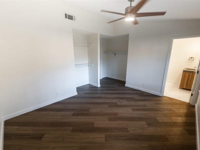 Property photo 4 at 9403 Hunters TRCE - 4 bed 2 bath home