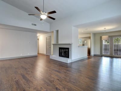 Primary bedroom at 9415 Quail Meadow DR - Quail Creek Ph 02 Sec 05, Austin, TX