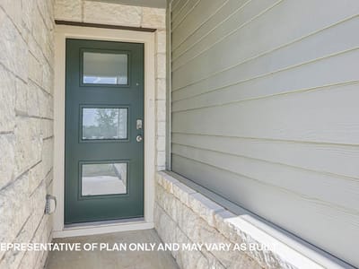 Photo 5 of 32 at 9416 Buckstitch Saddle DR - 3 bed 2 bath home